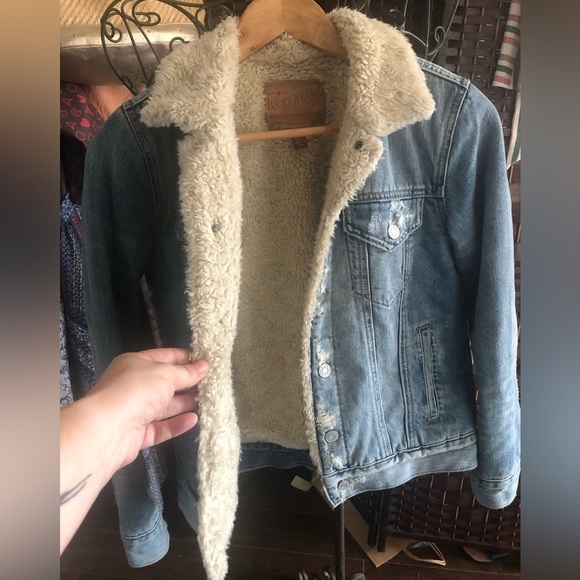 LUCKY BRAND Sherpa Lined Denim Trucker Jacket - Picture 10 of 12